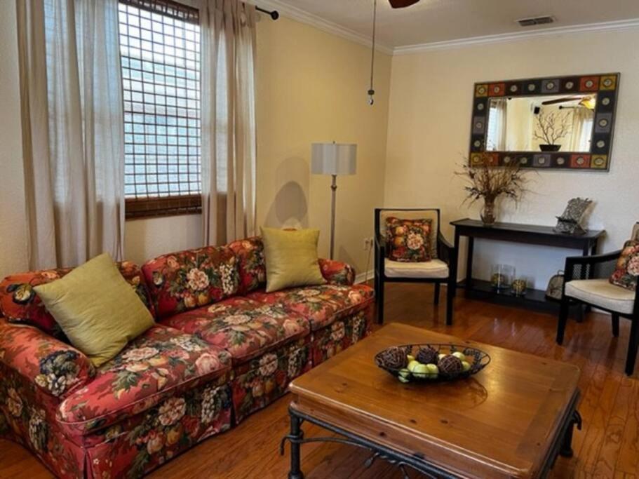 טאמפה House Close To Downtown, Airport, Raymond James Stadium, And Many More Places מראה חיצוני תמונה