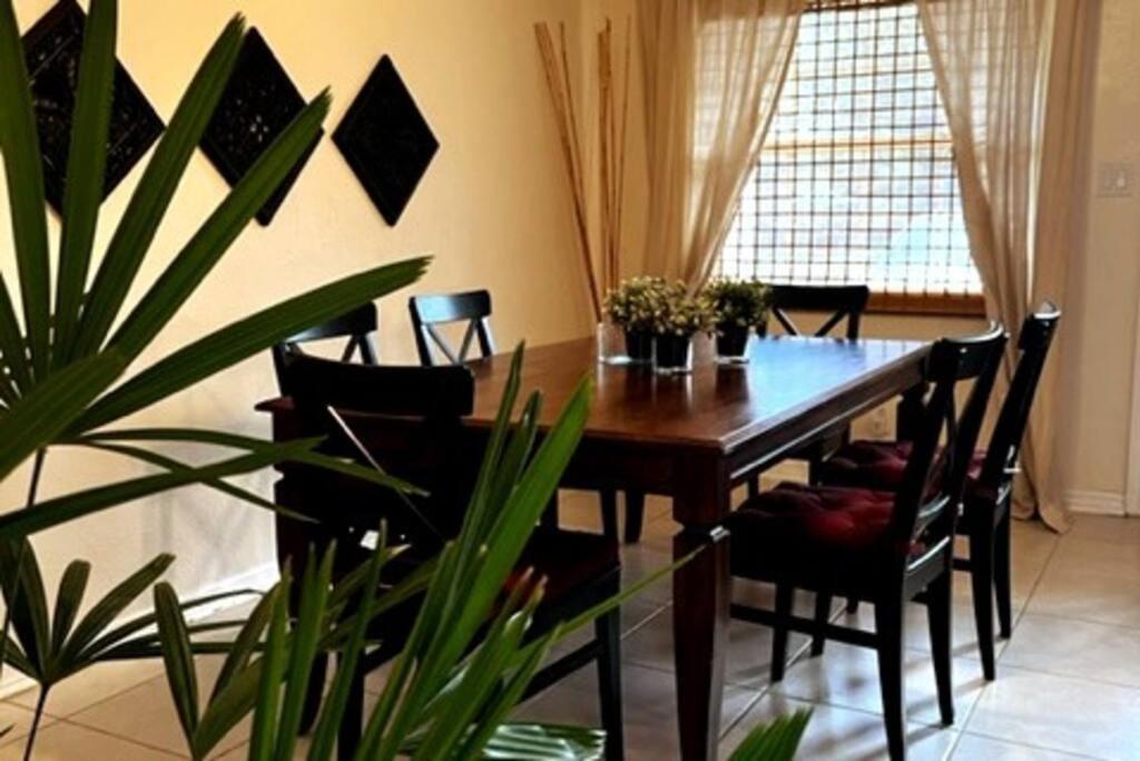 טאמפה House Close To Downtown, Airport, Raymond James Stadium, And Many More Places מראה חיצוני תמונה