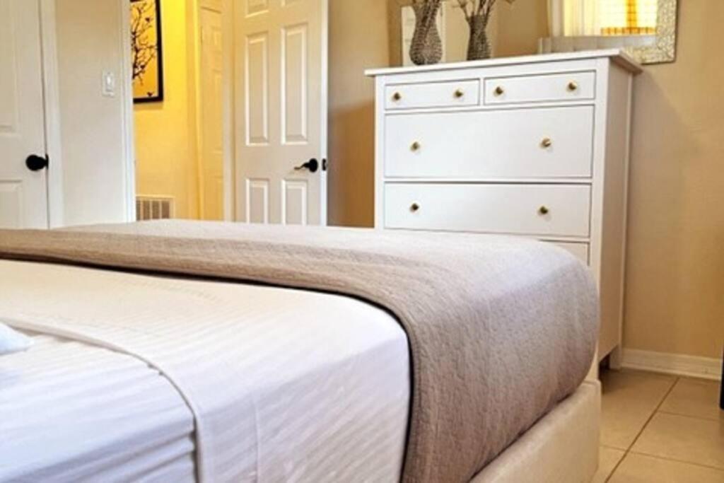 טאמפה House Close To Downtown, Airport, Raymond James Stadium, And Many More Places מראה חיצוני תמונה