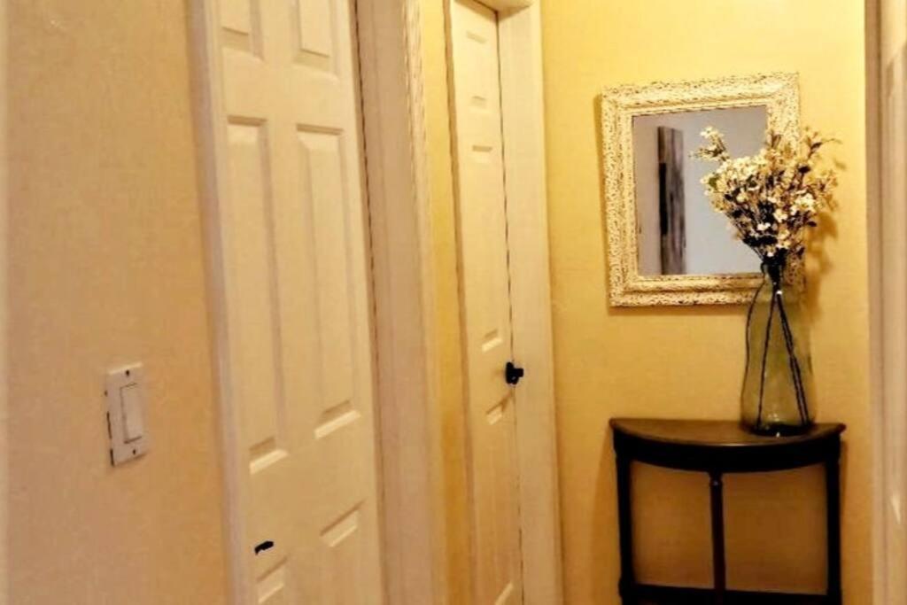טאמפה House Close To Downtown, Airport, Raymond James Stadium, And Many More Places מראה חיצוני תמונה